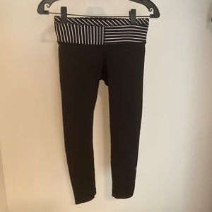 Lululemon Reversible Cropped Wunder Under